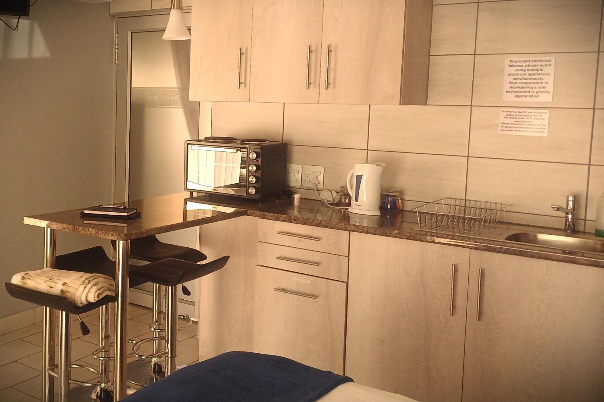 Ceelee'S Place Bloemfontein Luaran gambar